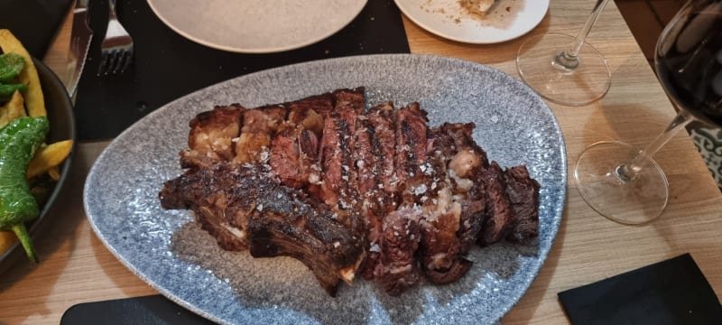 Chuletón de vaca madurada 40 días  - Trinchea, Madrid