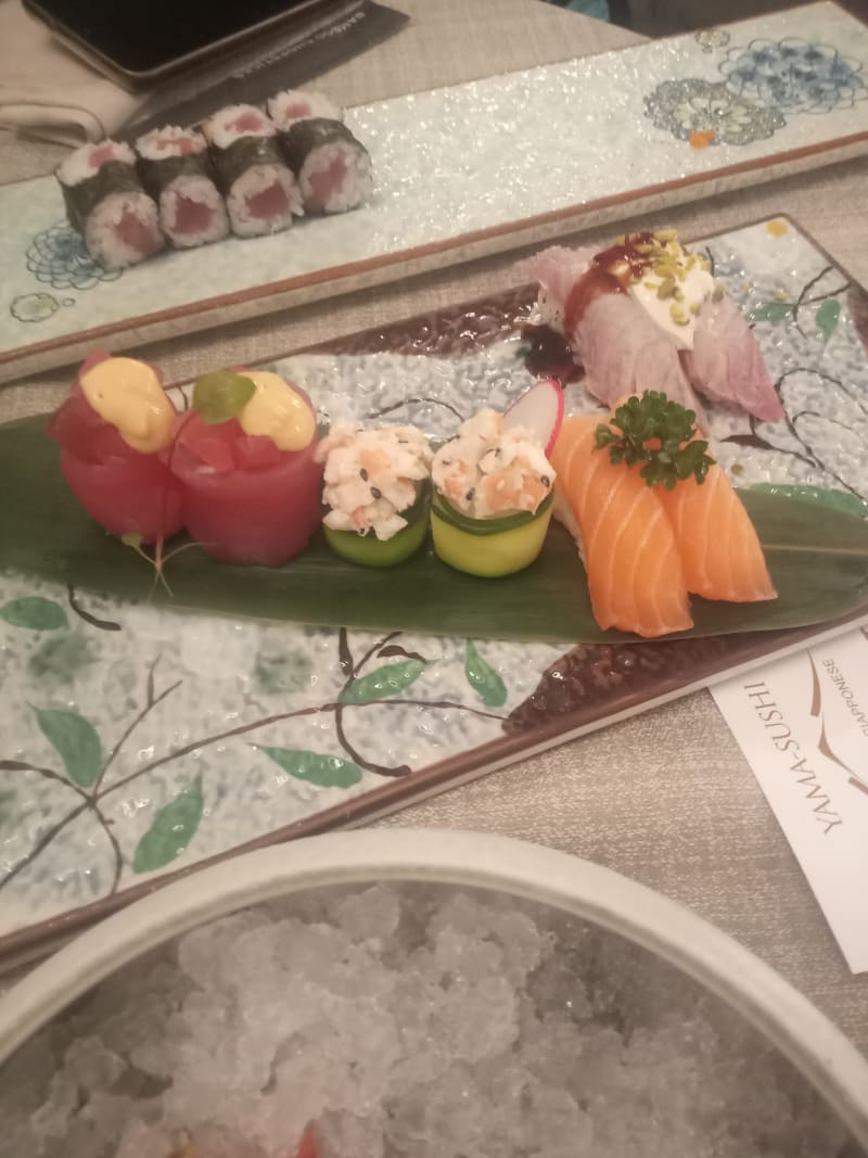 Yama-Sushi Como, Como