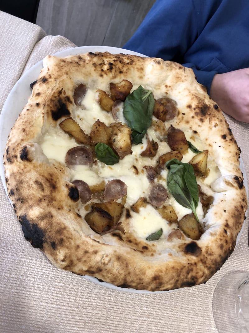 Pizzeria Spicchio Contemporaneo, Naples