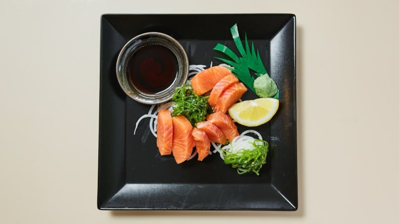 Sashemi salmon  - Restaurant The Vintage (Sushi and More), Lisbon