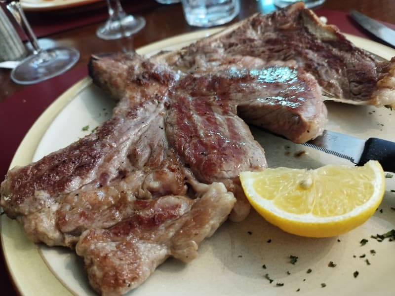 Costata Di Manzo ( l’etto) - Osteria al Cantone