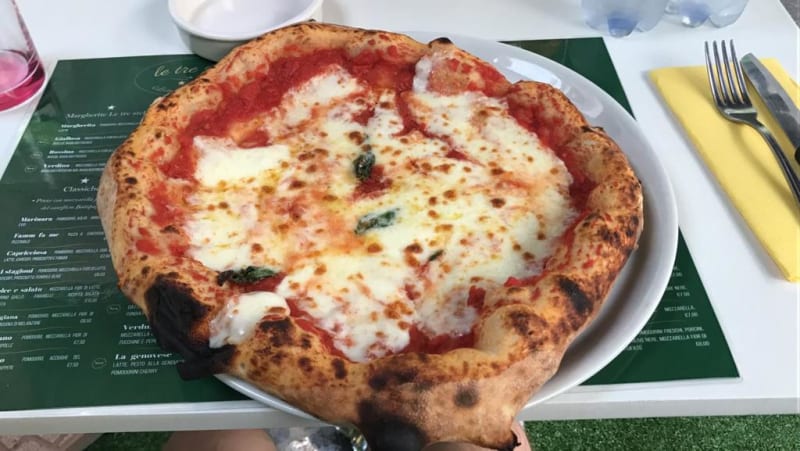 Pizza napoletana  - Le tre stelle, Milan