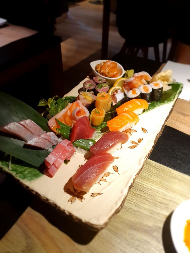 Aron Sushi Saldanha, Lisbon