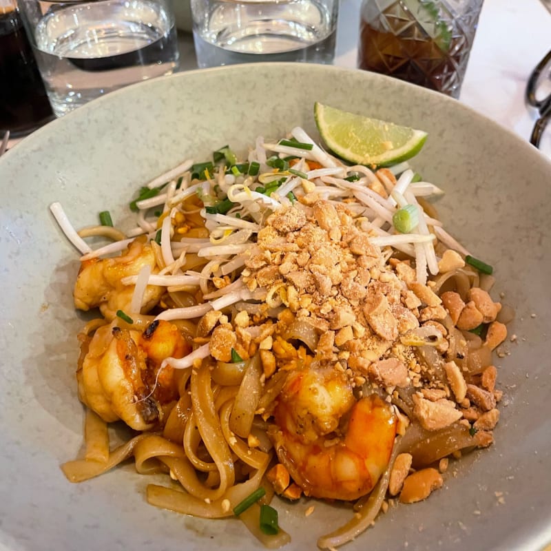 Pad Thai prawns  - Baosian, Paris