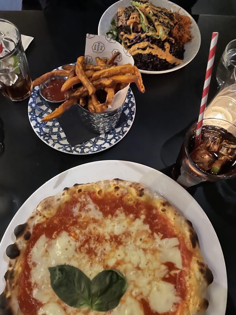 The Social Hub Restaurant & Bar Amsterdam City in Amsterdam Restaurant Reviews, Menus, and