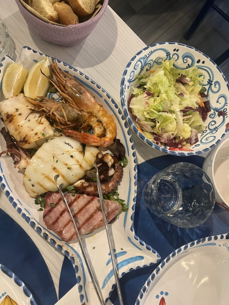 Le Tre Caravelle Ristorante e Pescheria, Castellammare Di Stabia