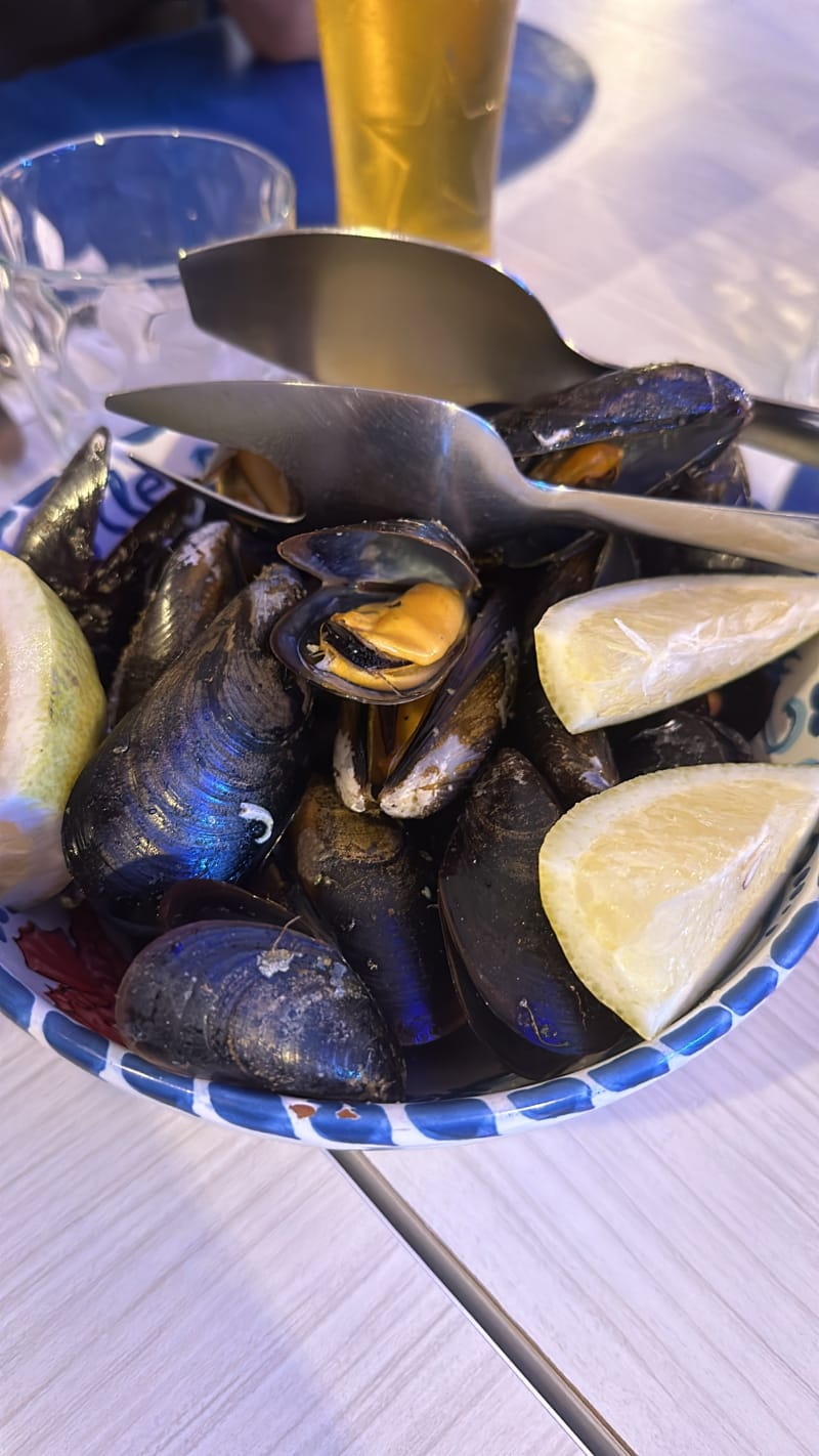 Le Tre Caravelle Ristorante e Pescheria, Castellammare Di Stabia