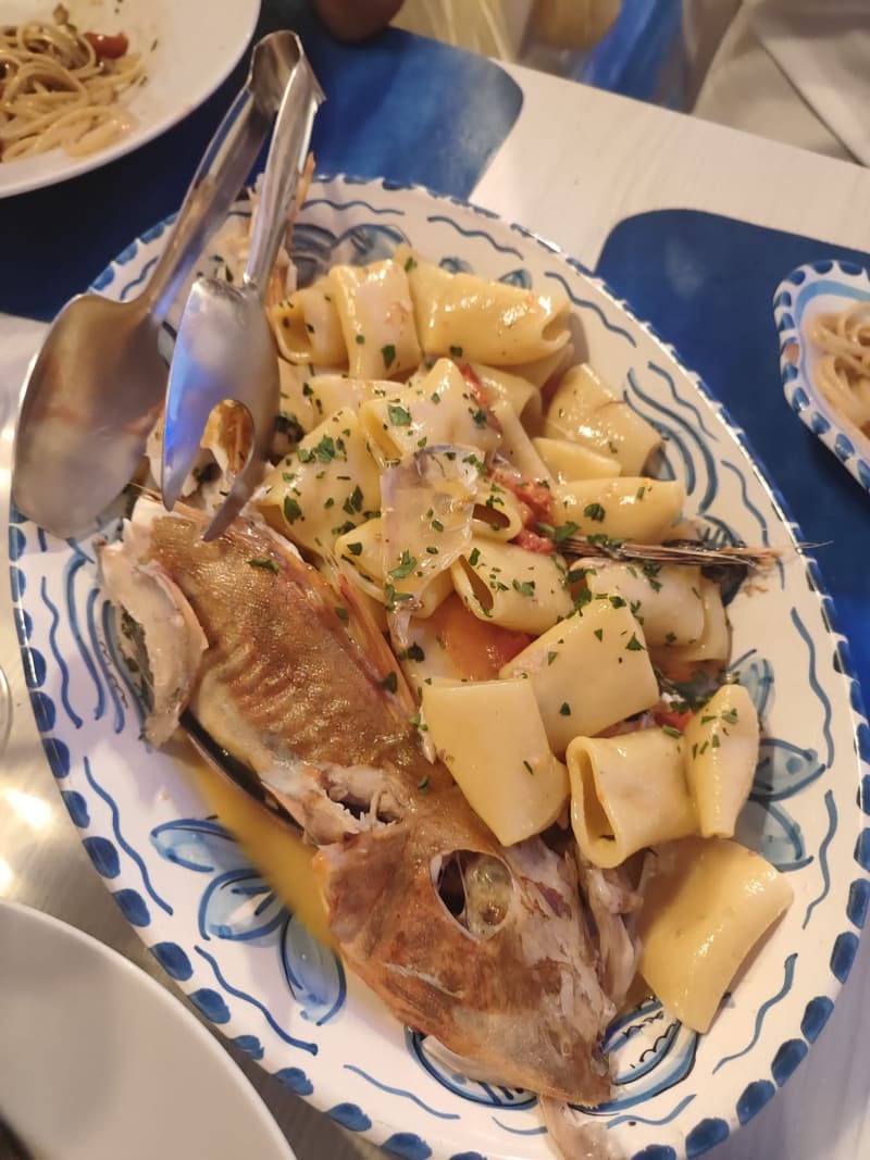 Le Tre Caravelle Ristorante e Pescheria, Castellammare Di Stabia