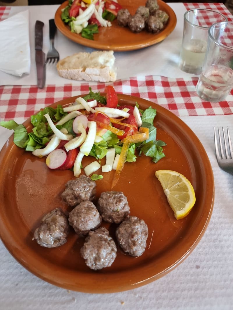 Secondi (metà porzione) - Trattoria Piazza Ansidei, Perugia