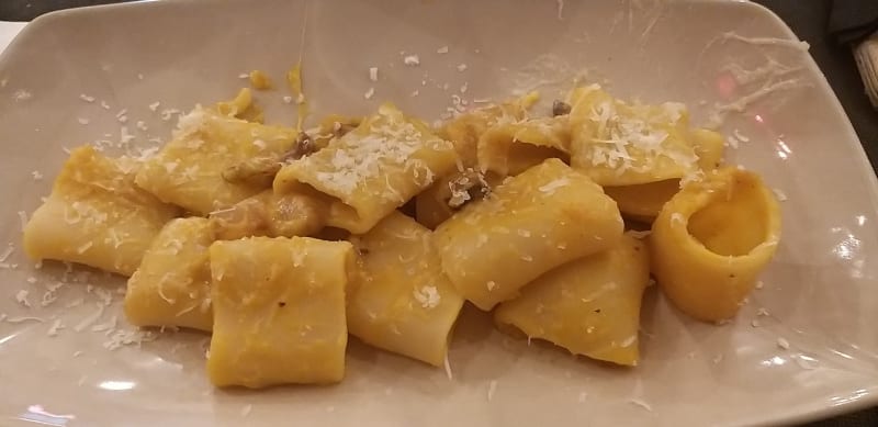 paccheri crema di zucca guanciale tostato.jpg - Le Goût - L'arte dei sapori