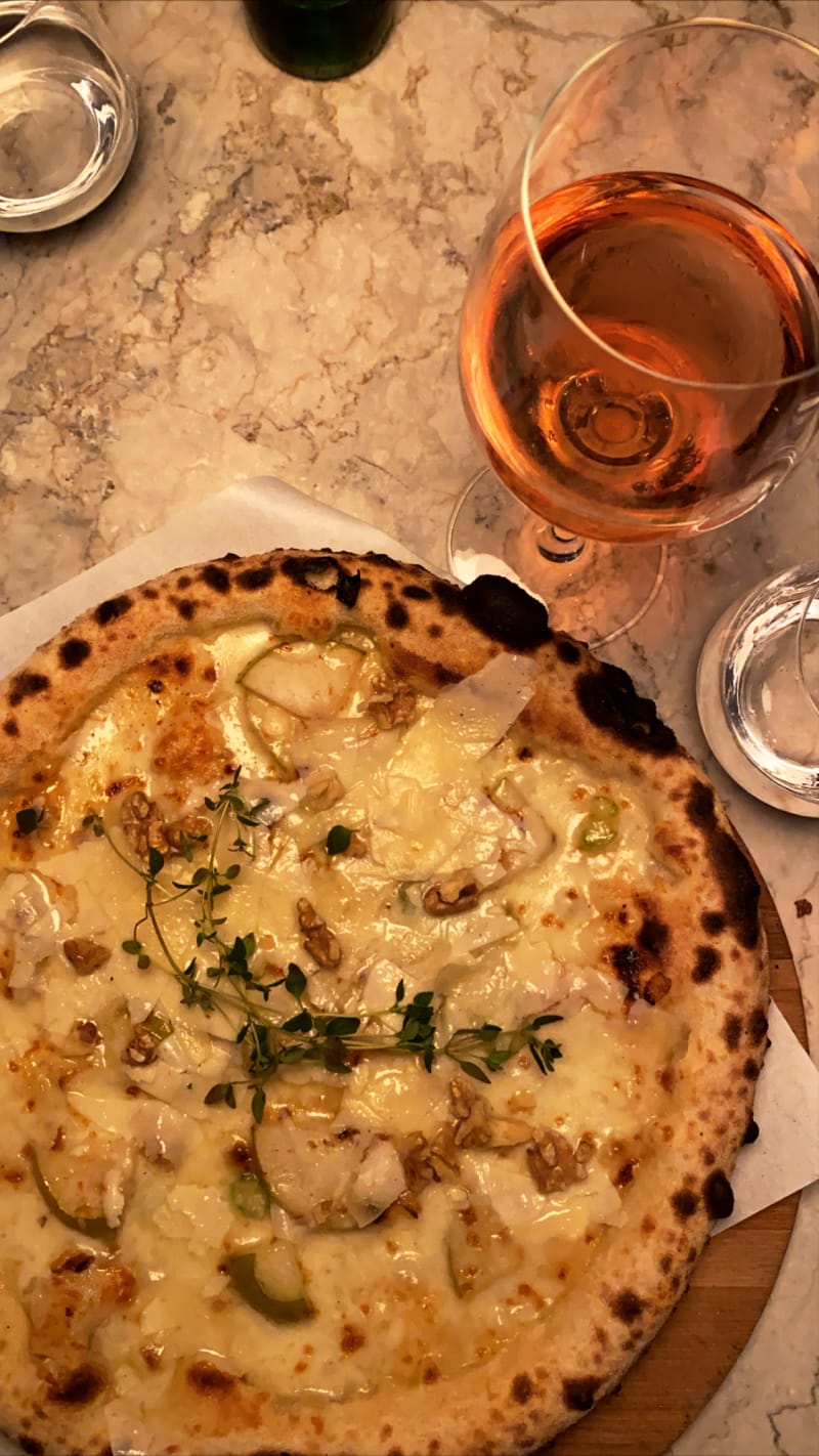 Pizza bianco - Pazzi Södermalm, Stockholm