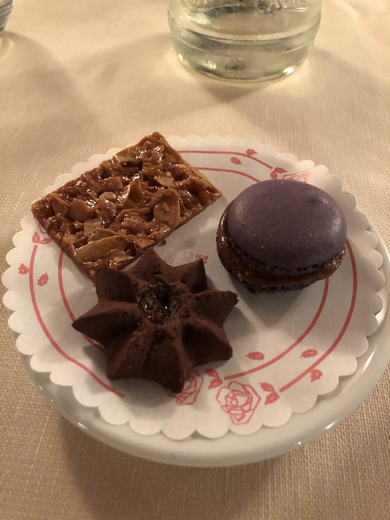 Pasticceria della casa - Dama - Castello di San Gaudenzio