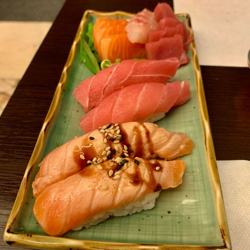 Nigiri e Sashimi - Akari sushi, Rome