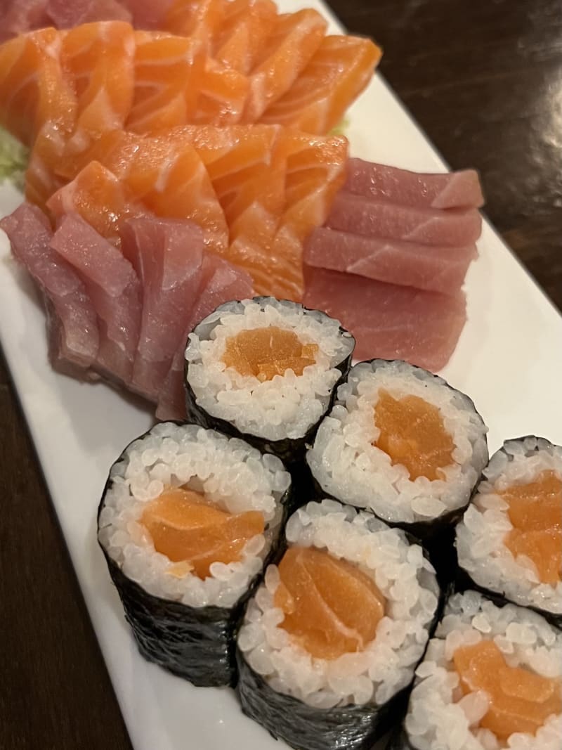 Akari sushi, Rome