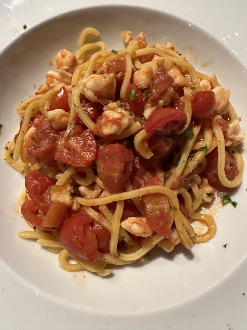 Chitarrina Indiavolata (Spaghetto all'uovo di pasta fresca con gamberi, datterini e peperoncino)  - Osteria Del Porto, Misano Adriatico