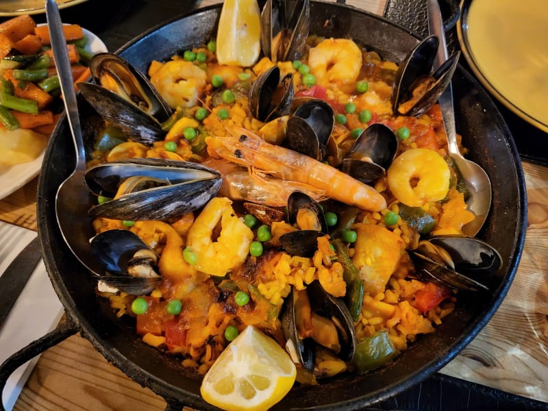 La Paella Tapas Bar in London Restaurant Reviews, Menus, and Prices