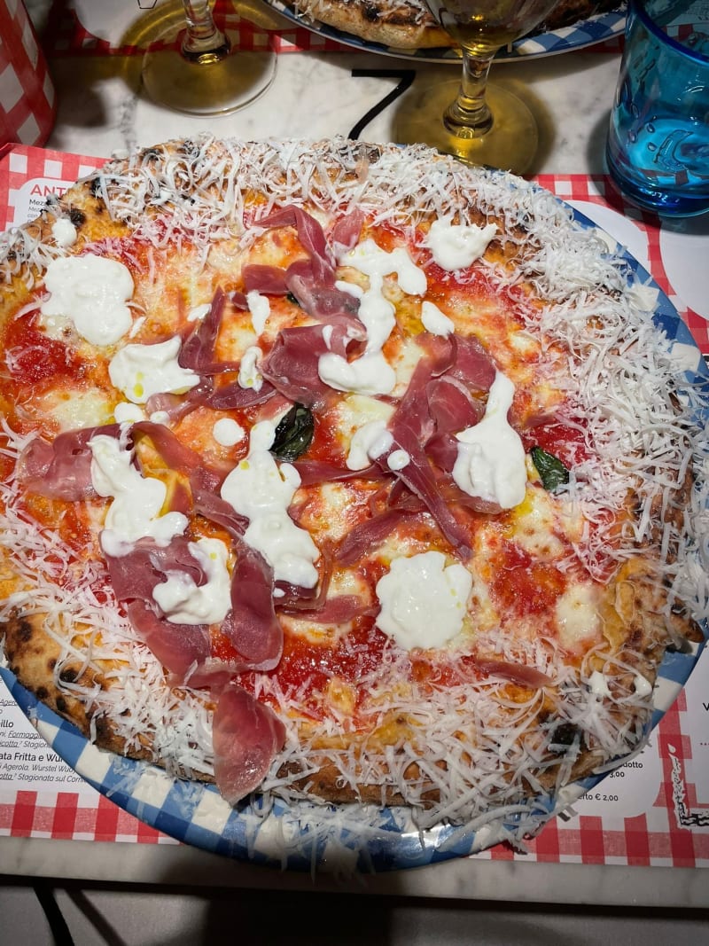 Pizzeria Ostaria Presepe Napoletano by Sorbillo, Naples