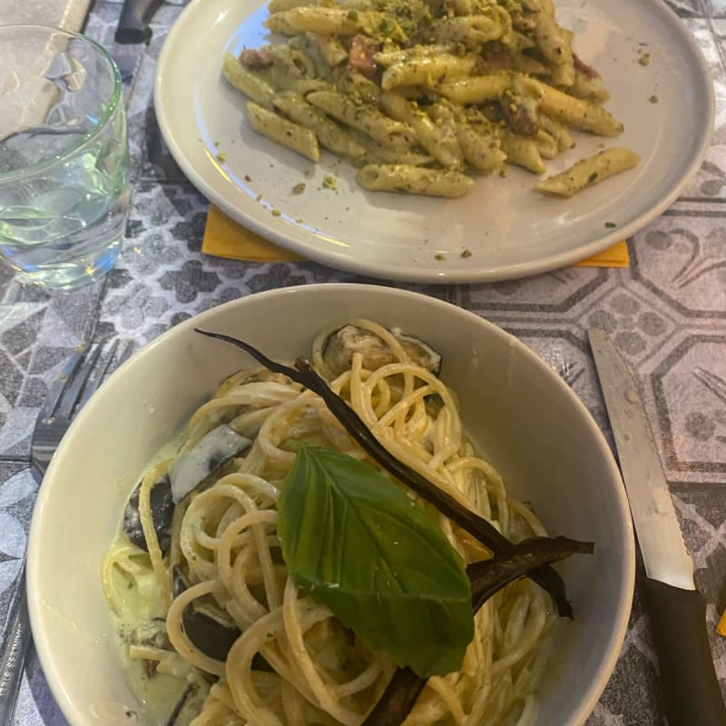 spaghetti della mama et pasta alla crema di pistacchio  - Racina, Paris