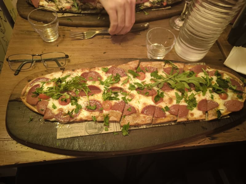 Black Pide, Paris