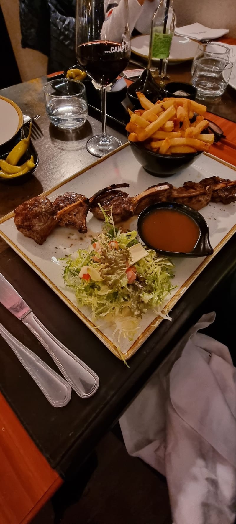 Play Bouzouki in SintPietersLeeuw Restaurant Reviews, Menu and