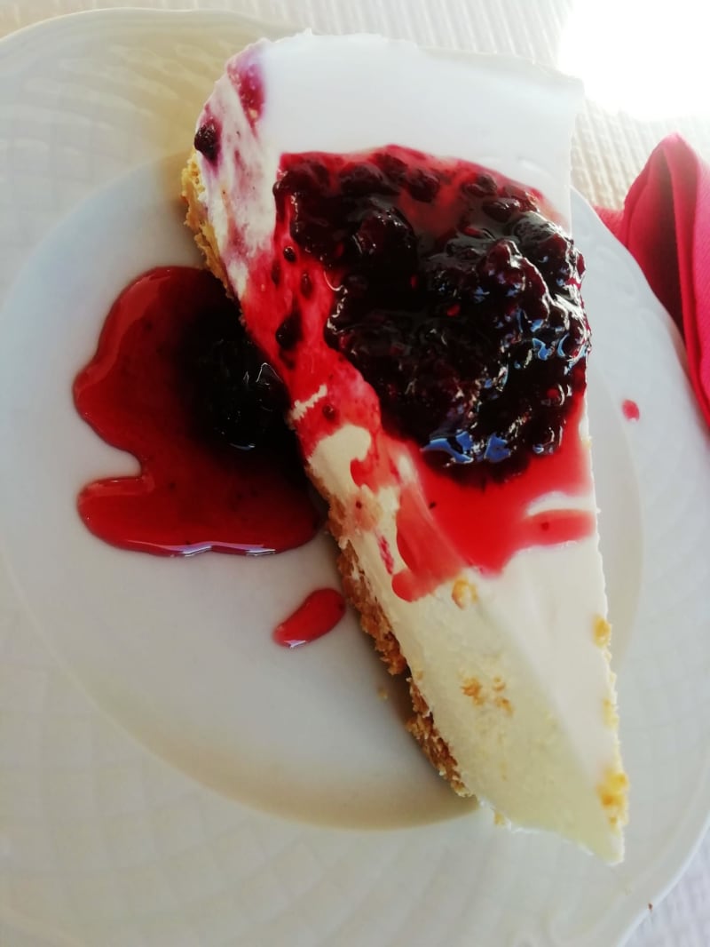 Cheesecake de Frutos Vermelhos - Restaurante Lisbon Club