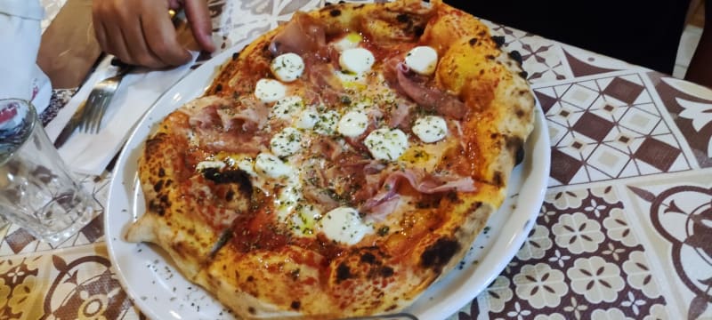 Barracca's Trattoria Pizzeria