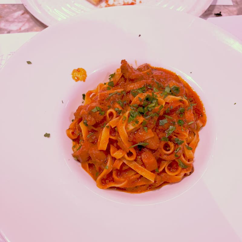 Tagliatelles gambas poulpe et anchois  - Metà e Metà, Montreuil