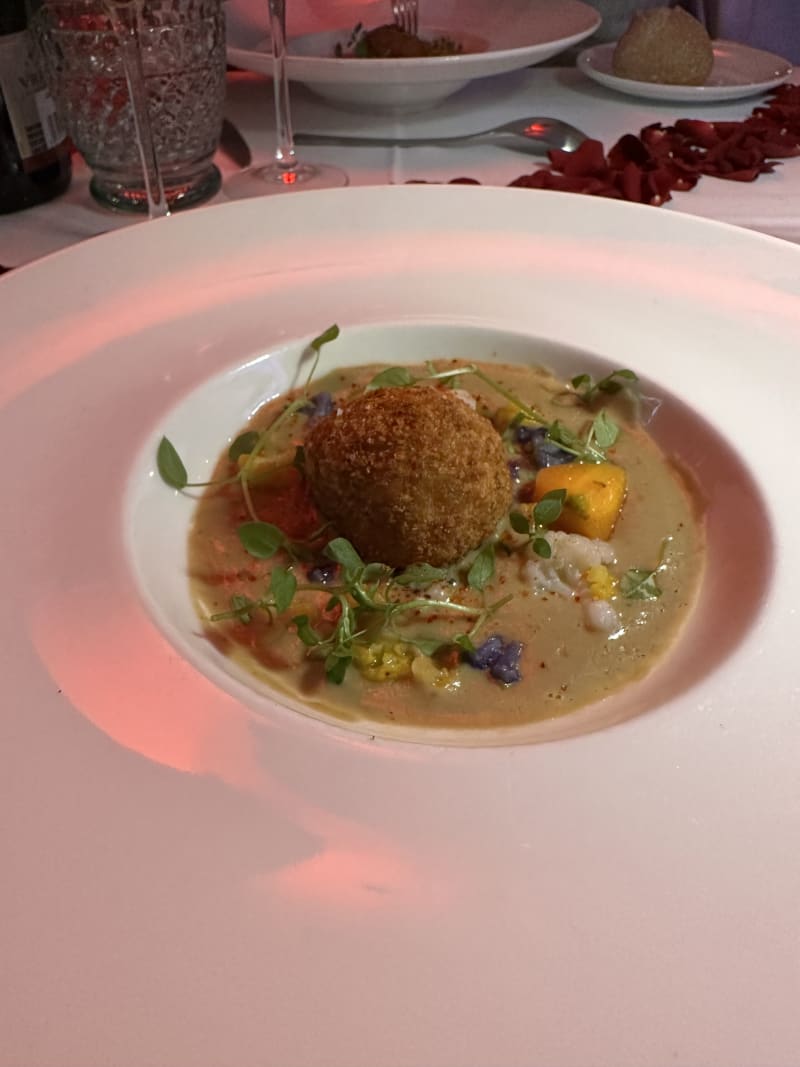 Frame Restaurant & Bar a Parigi Menu, prezzi, immagini, recensioni