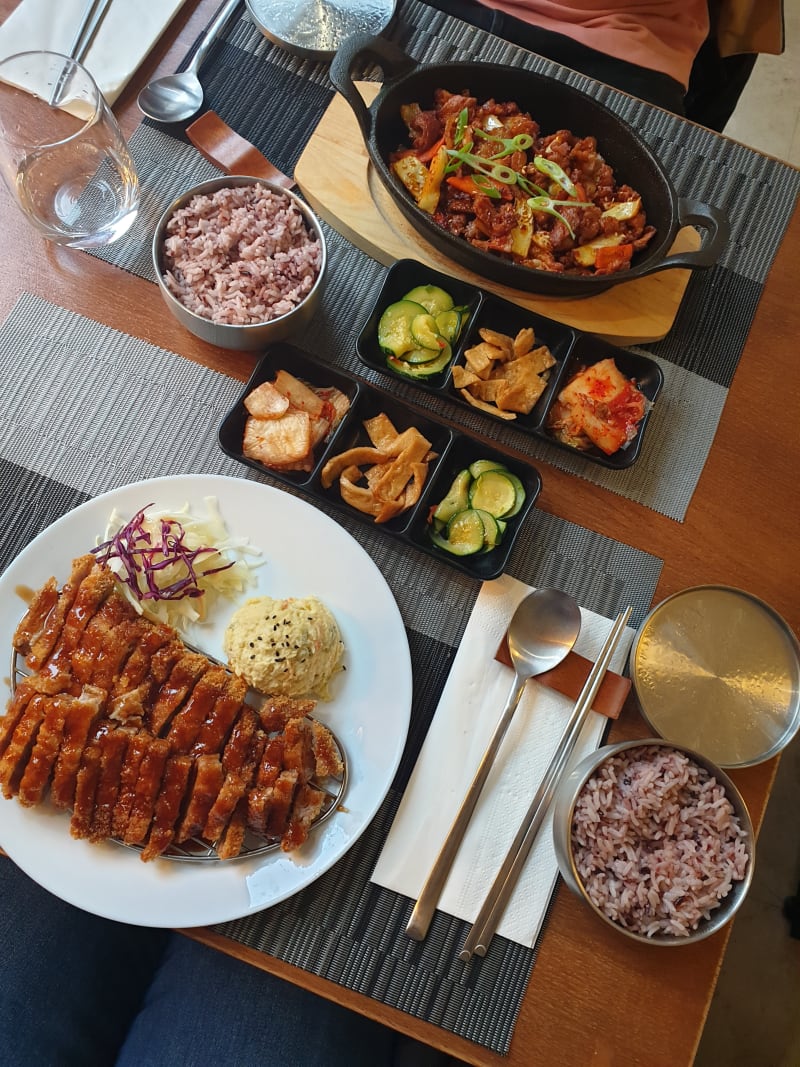 Bulgogi de porc et Donkatsu - Raon, Paris