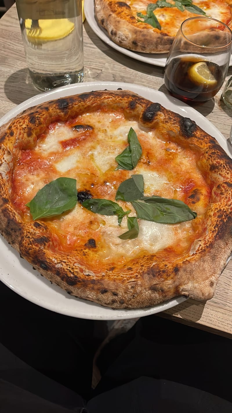 Mangia Pizza & Wine da Antonio in Amsterdam Restaurant Reviews, Menu