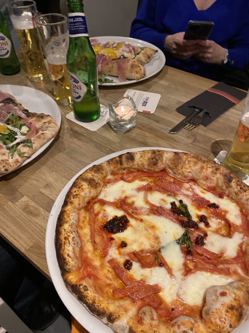 Mangia Pizza & Wine da Antonio in Amsterdam Restaurant Reviews, Menu
