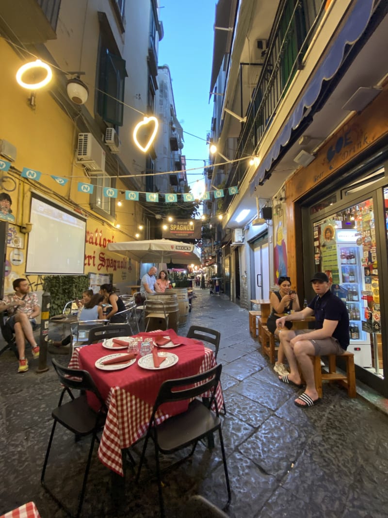 Trattoria Quartieri Spagnoli, Naples