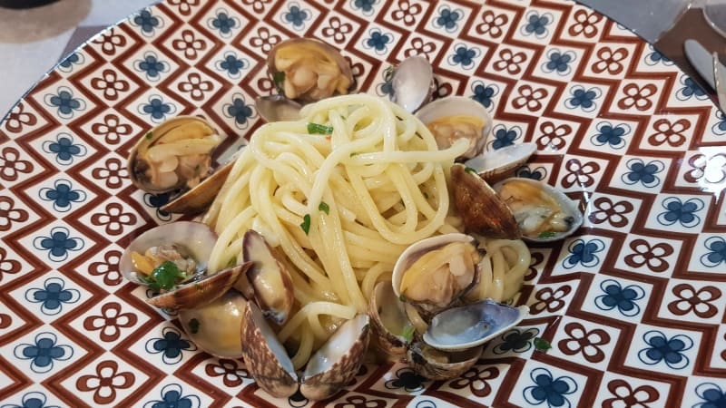 spaghetto vongole e bottarga  - Crudo Cotto e Mangiato, Rome