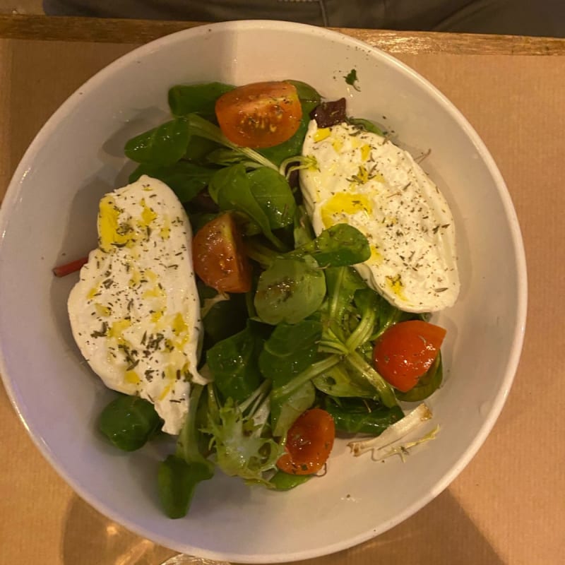 Burrata - L'Hélice, Paris