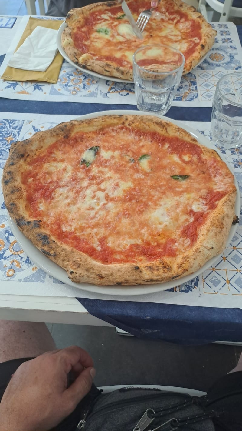 PastaRé, Naples