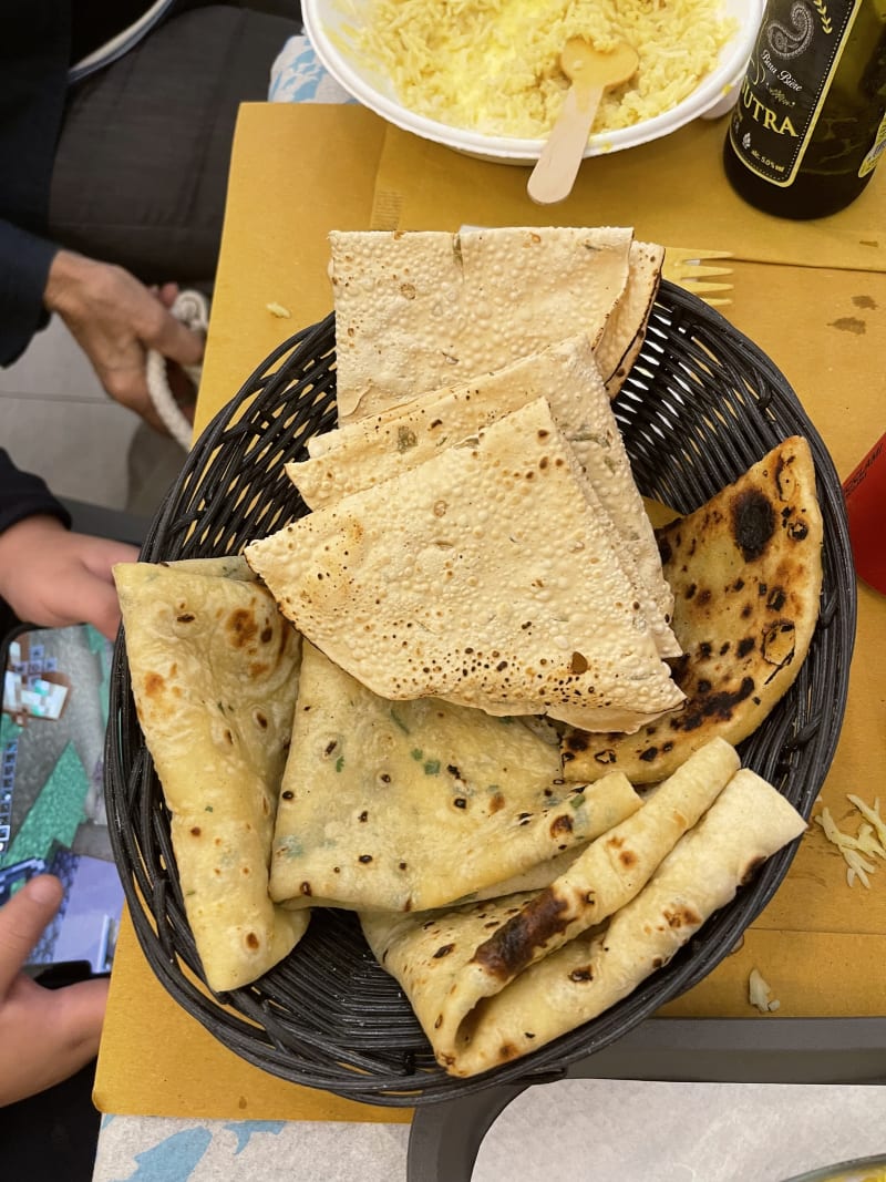 Naan misto - Ristorante Indiano Just Desi, Lecce