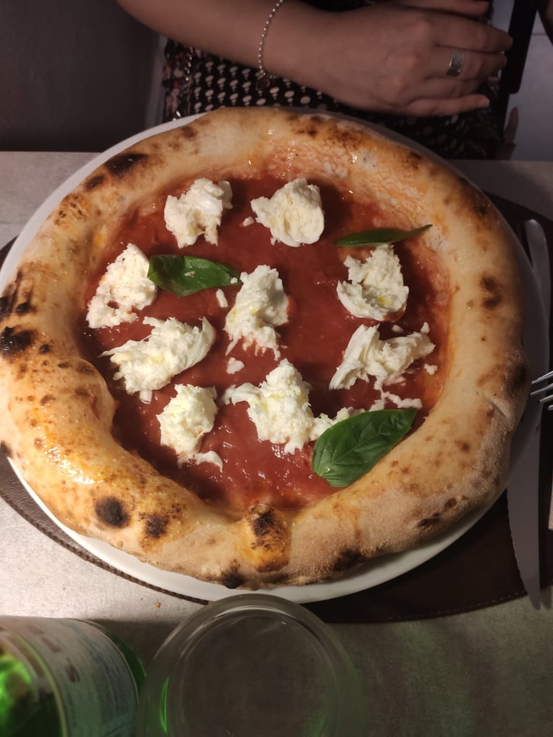 Elementi Cocktail & Pizza Prato a Prato Menu, prezzi, immagini