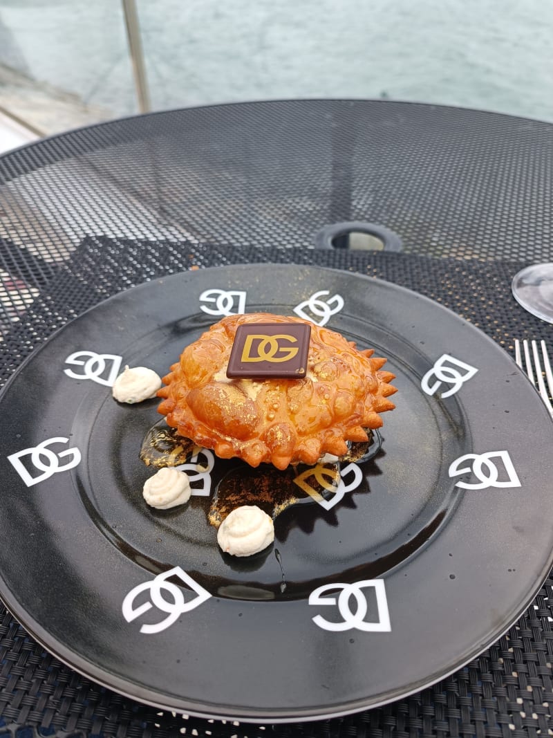 Martini Bar by Dolce & Gabbana in Nueva Andalucía Restaurant Reviews