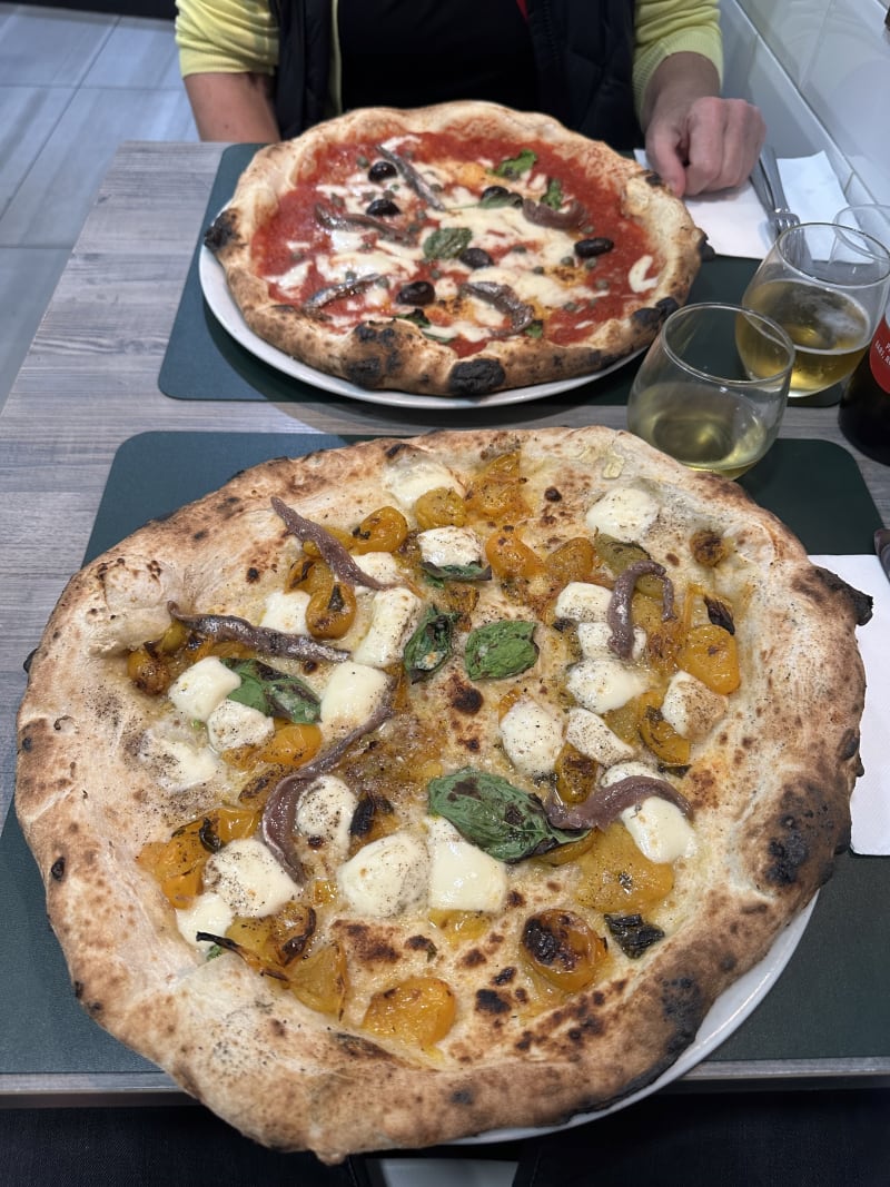 Antica Pizzeria Nennella, Naples