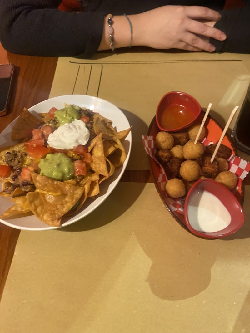 Super nachos - Dalhu pub, Rome