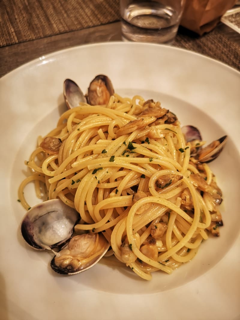 Spaghetti alle vongole  - Bagno Danila