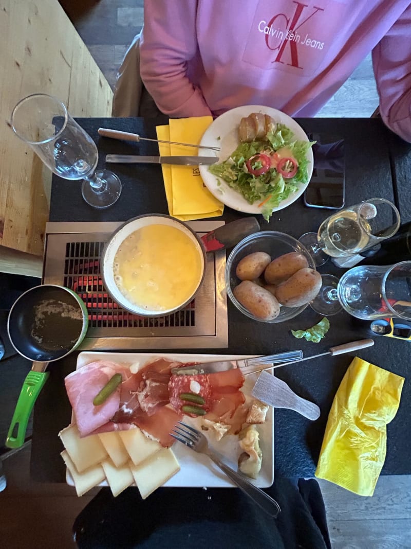 Les Fondus de la Raclette Montparnasse, Paris