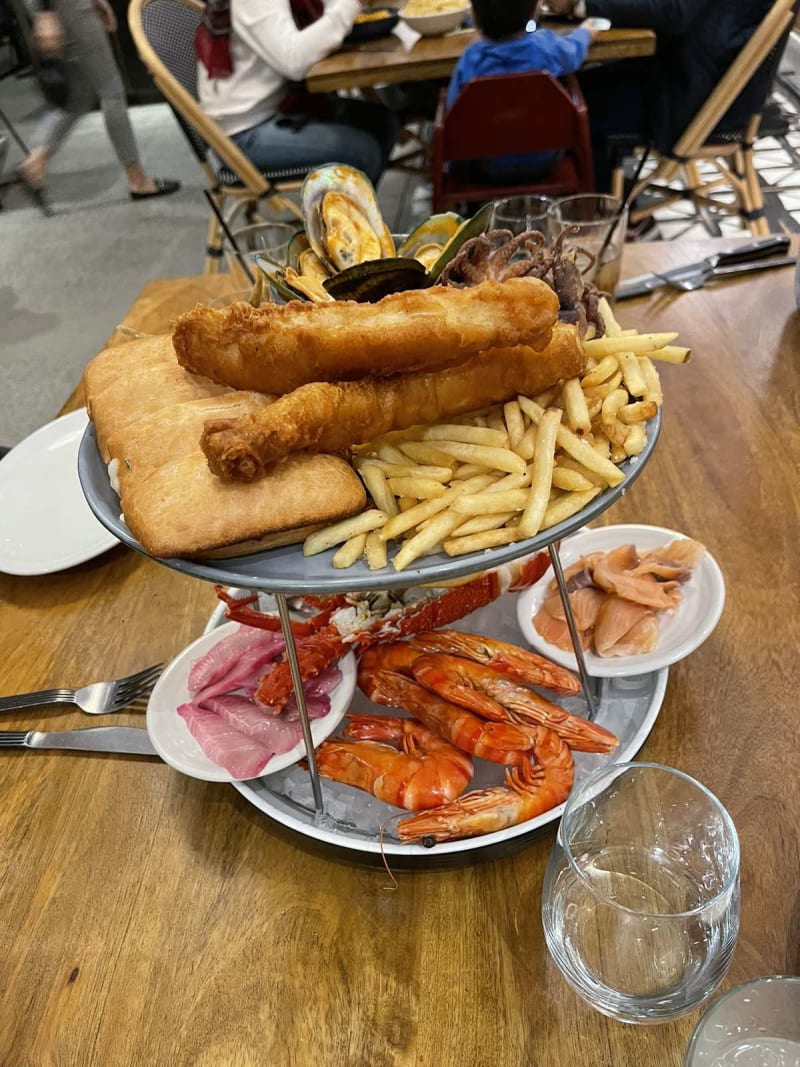 The Paper Mill Food a Liverpool (NSW) Menu, prezzi, immagini