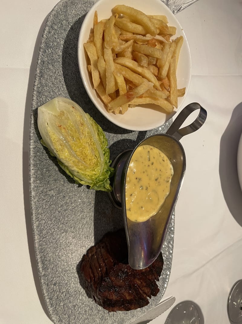 Brasserie la Lorraine in Paris - Restaurant Reviews, Menu and Prices