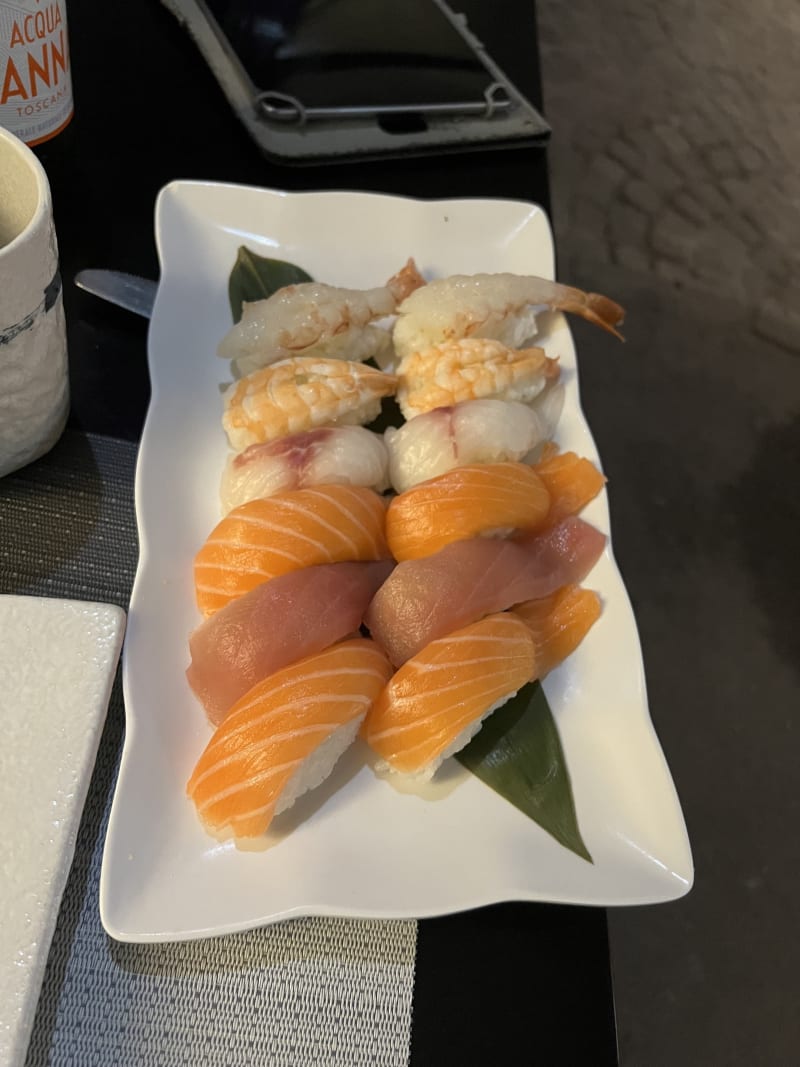 Semi Restaurant Sushi