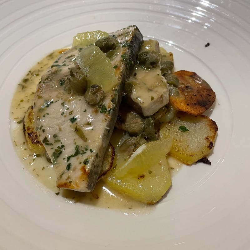 Pesce spada con patate e capperi - La Veranda, Rapallo