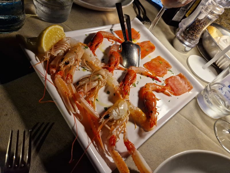 Crudo misto di pesce - La Locanda Degli Angioini, Gallipoli