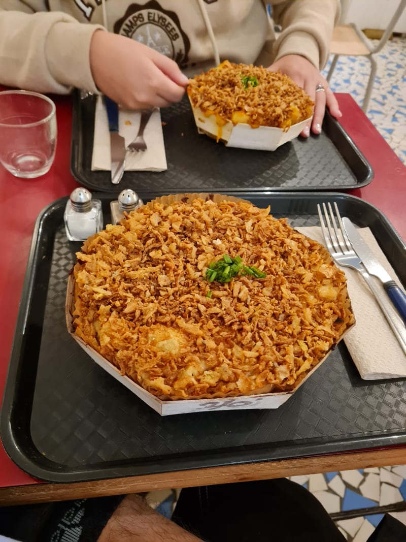 Yo' Mac and Cheese, Paris