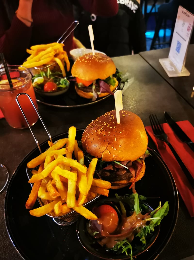 Burger  - Black Luna, Lausanne