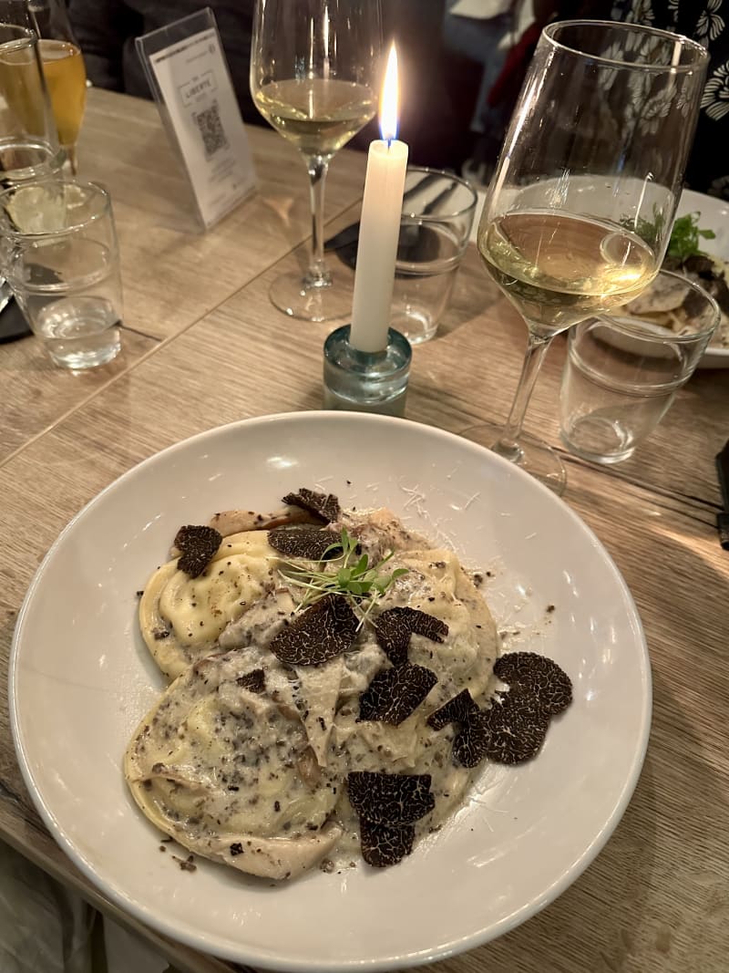 Basils Liberté in Brussels Restaurant Reviews, Menu and Prices TheFork